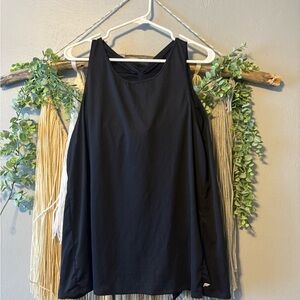 Fabletics Black Sleeveless Open Back/Tie Back Women's Workout Top